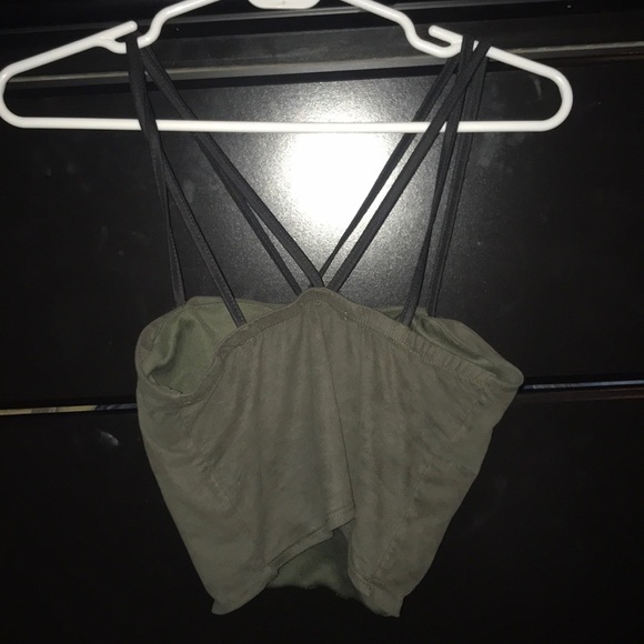 Strappy crop top - Picture 2 of 2